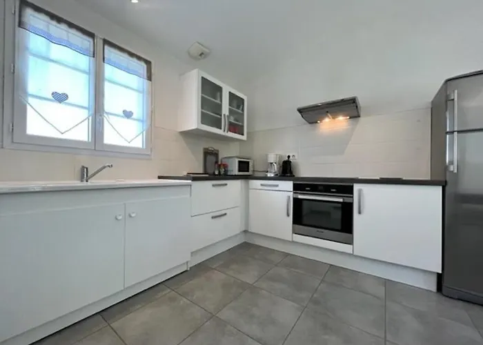 Maison 4 Pieces Avec Jardin Clos Et Wifi A Saint-georges D'oleron - Fr-1-246a-199 *