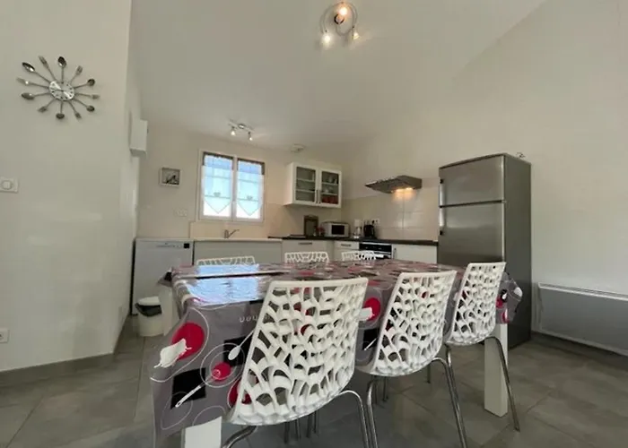 Maison 4 Pieces Avec Jardin Clos Et Wifi A Saint-georges D'oleron - Fr-1-246a-199